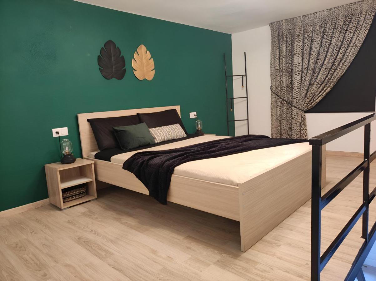 Loft Apartment Venga Ретимно Екстериор снимка