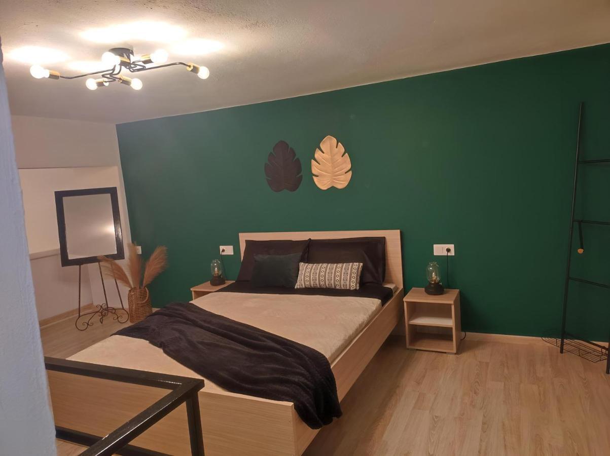 Loft Apartment Venga Ретимно Екстериор снимка